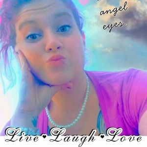 Meet your Posher, Tiffanie